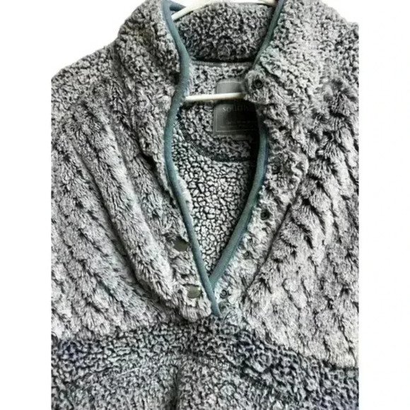 Simply Southern Fleece‎ Pullover - Picture 4 of 8